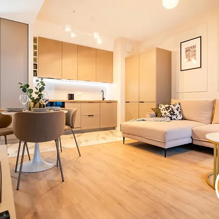 Апартаменты Apartamentysnu, Wola Tower Z Parkingiem