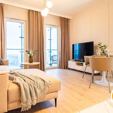 Apartamentysnu, Wola Tower Z Parkingiem شقة